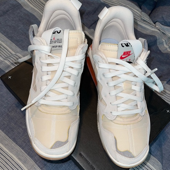 Jordan MA2 Future Beginnings LIKE NEW - Picture 9 of 10